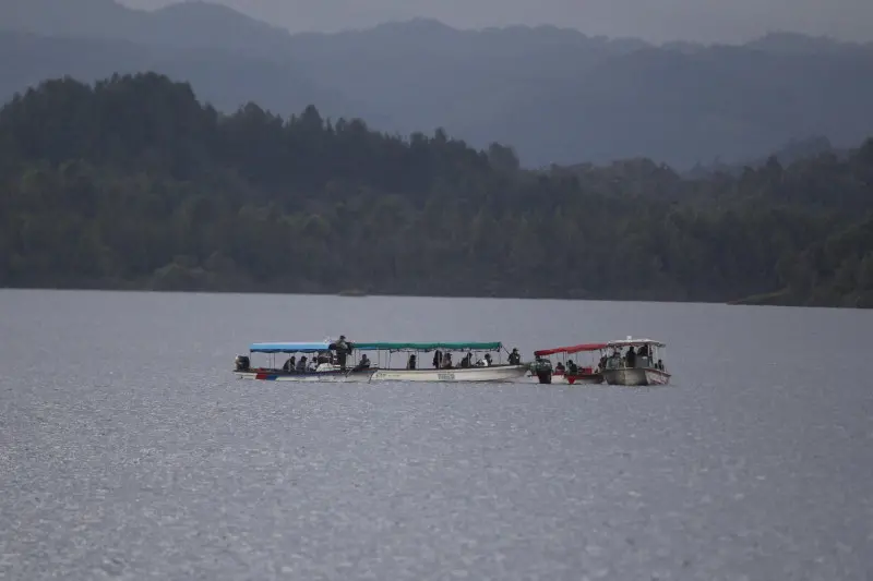 Colombia, barca affonda con 150 persone a bordo