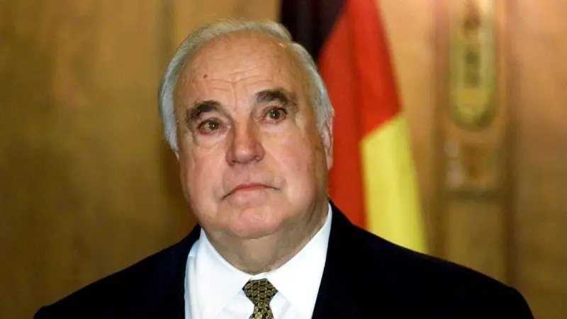 Addio ad Helmut Kohl, riunificò la Germania