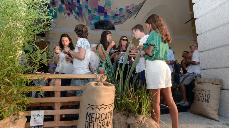 Mercato dei grani inaugura: le foto della serata