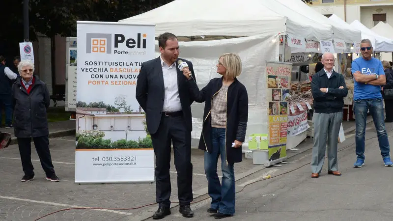 In piazza con noi a Castel Mella
