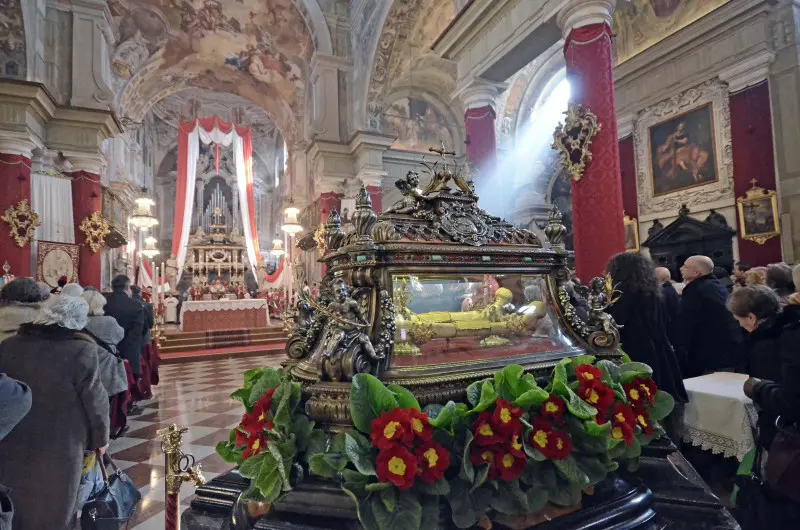 Nella chiesa dei Santi la celebrazione dei patroni