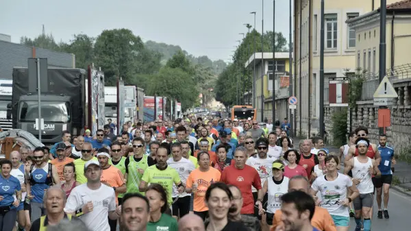 Tutti di corsa alla Strabrescia