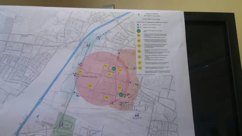 Bomba alla ex Oto Melara, evacuazione completata