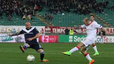 Bari-Brescia 2-0