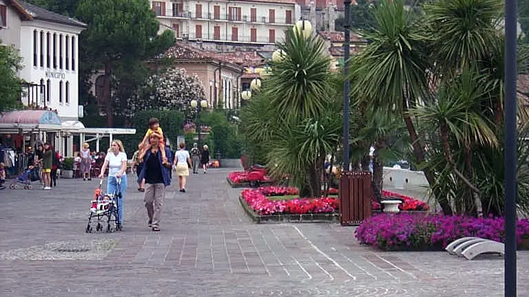 Una veduta di Limone sul Garda