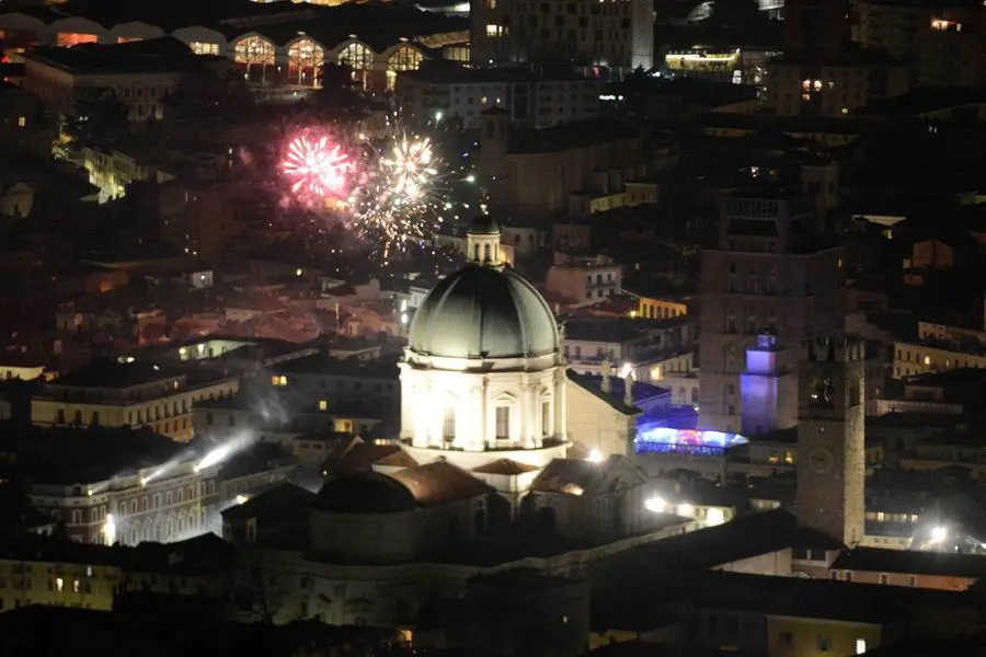 Fuochi d'artificio sulla città
