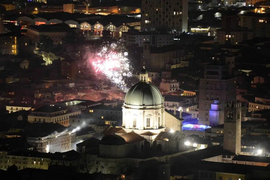 Fuochi d'artificio sulla città