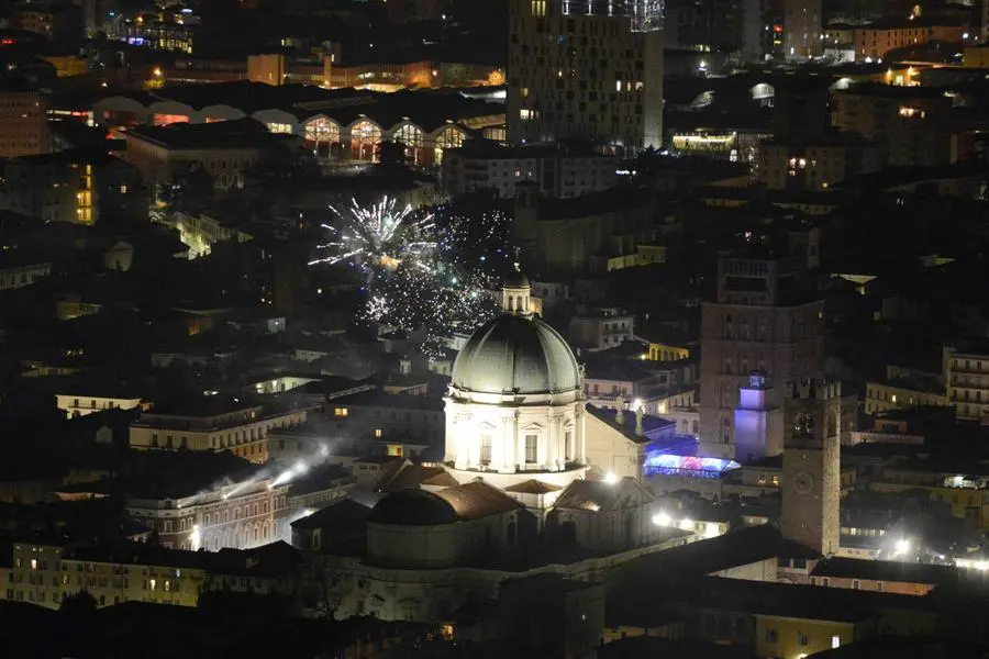 Fuochi d'artificio sulla città