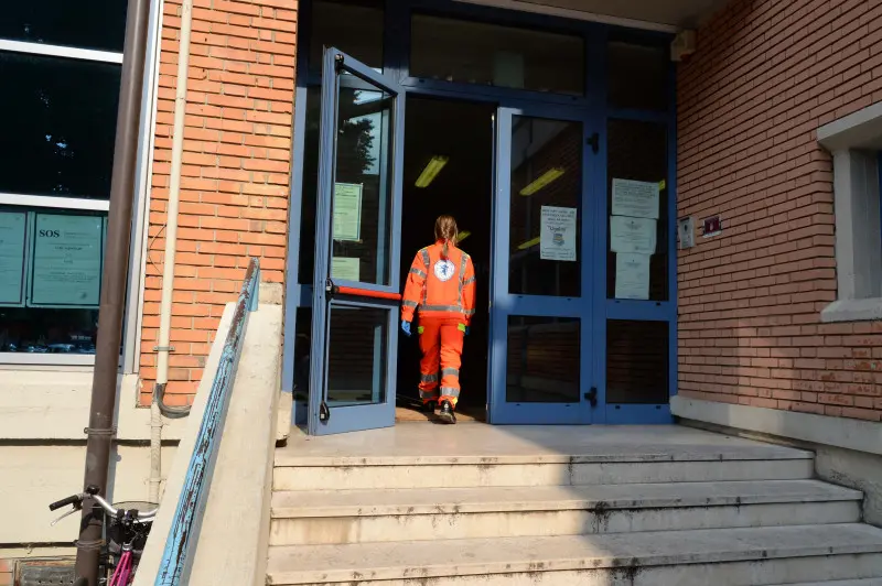 L'intervento alla scuola Ugolini