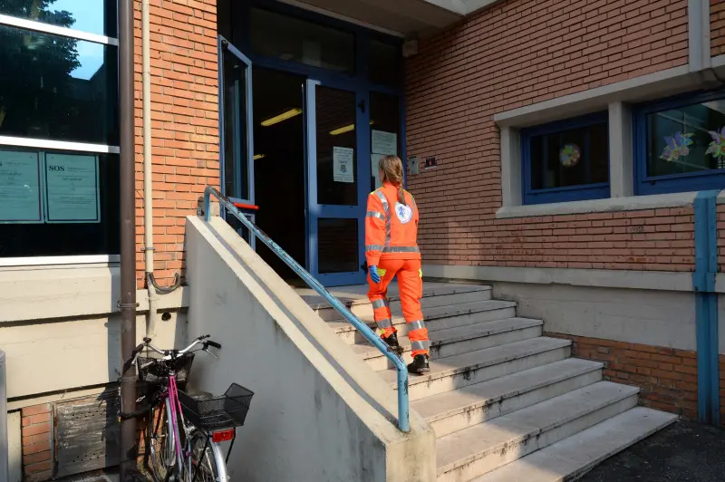 L'intervento alla scuola Ugolini