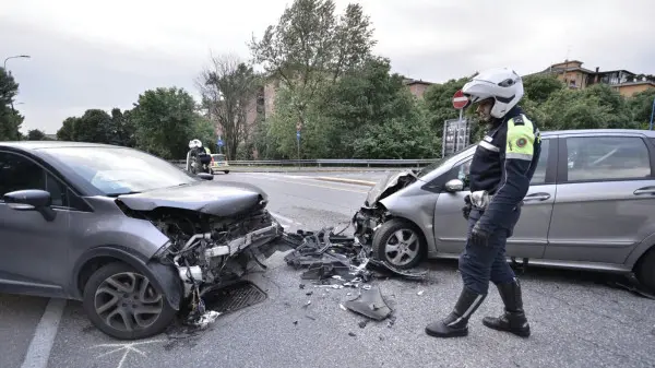 Il frontale di via Volturno