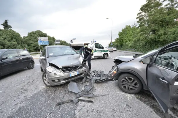 Il frontale di via Volturno