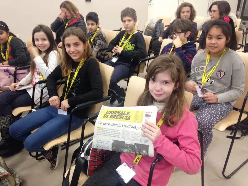 Gli alunni delle classi 5^ A e B della scuola Primaria Manzoni di Bedizzole