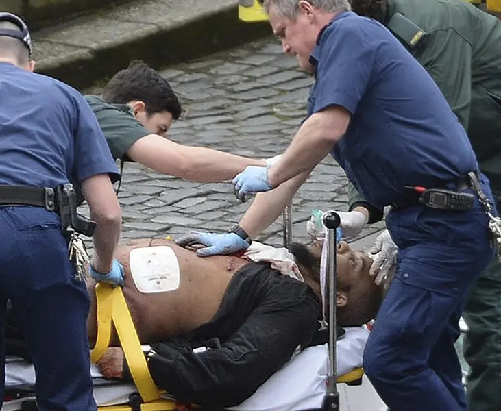 Londra, sale a 4 il bilancio delle vittime dell'attentato