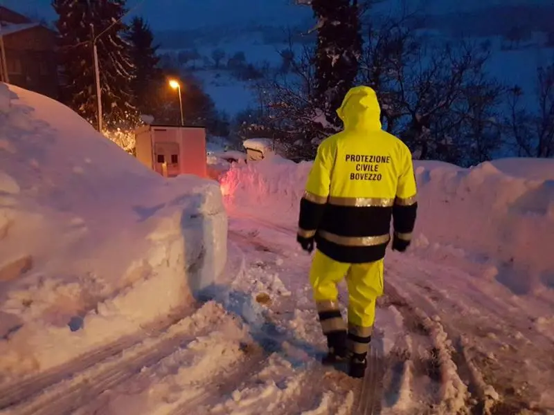 Emergenza neve, a Visso i volontari bresciani