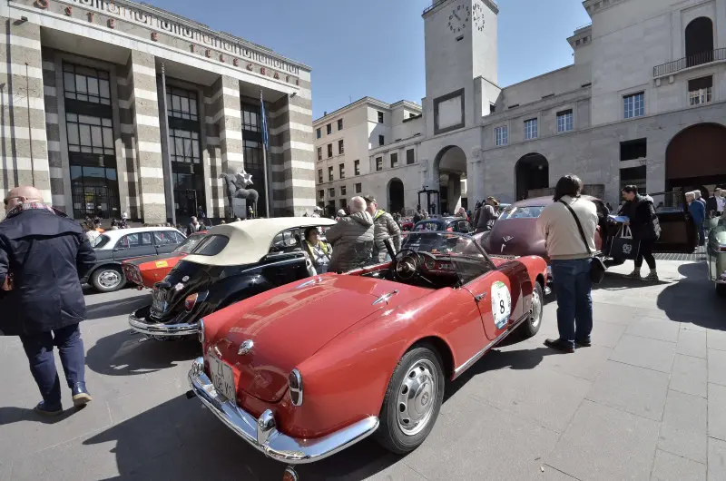 La partenza della 500miglia Touring