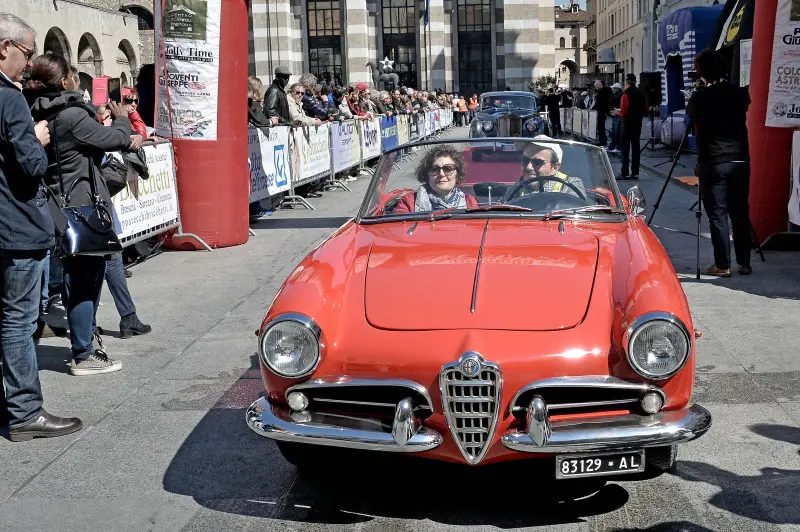 La partenza della 500miglia Touring