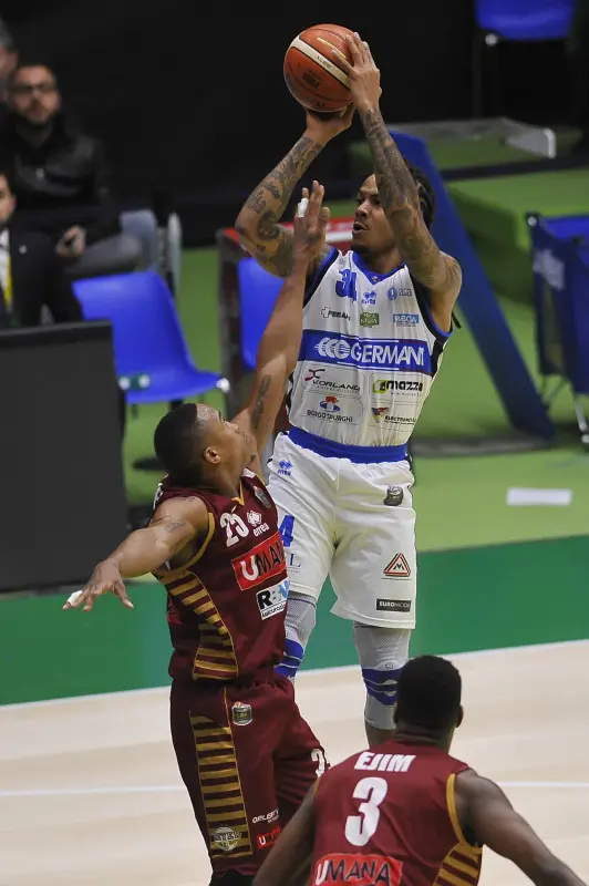 Venezia Reyer-Germani Basket Brescia 68-76