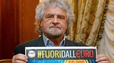 Beppe Grillo durante un'intervista del 2014 - Foto Ansa