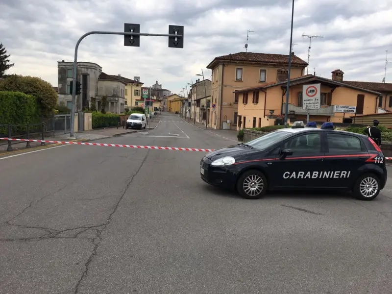 Allarme bomba a Manerbio: via Dante chiusa al traffico - © www.giornaledibrescia.it
