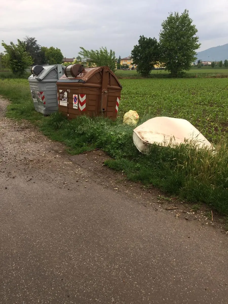 Gli scatti del lettore di via Bettole