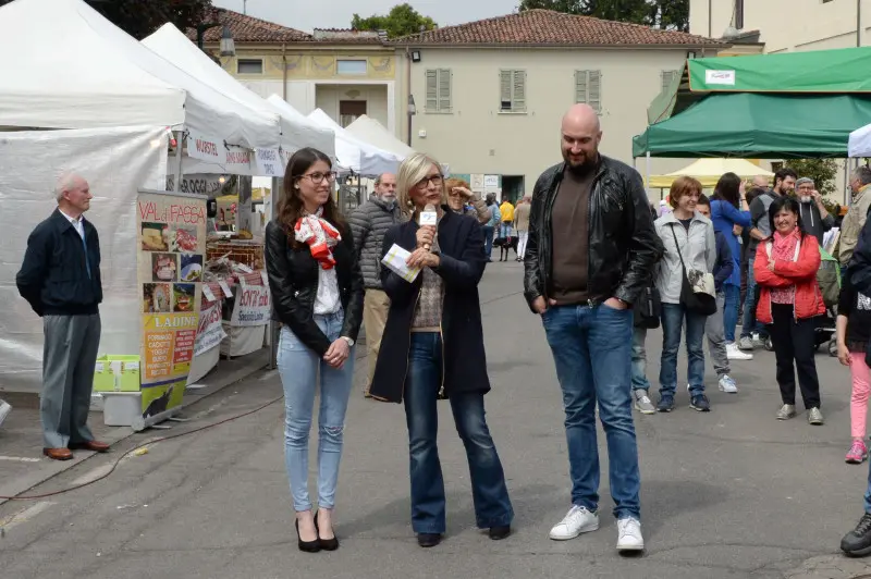 In piazza con noi a Castel Mella