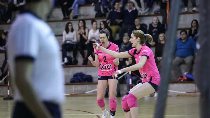 Volley serie B1 femminile. Vinilgomma Ospitaletto-Talmassons