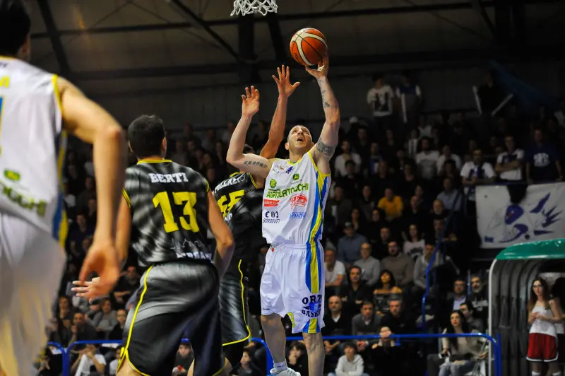 Basket Serie B. Agribertocchi Orzinuovi-Bergamo