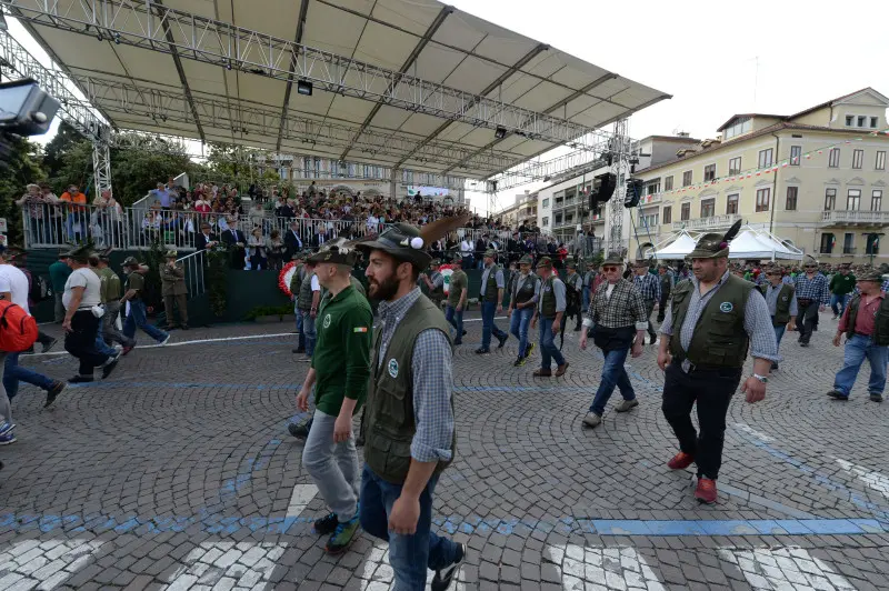 La sfilata delle penne nere bresciane