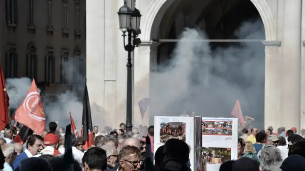Commemorazione in piazza Loggia