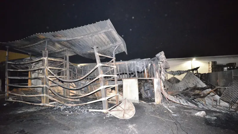 Quel che rimane dopo le fiamme