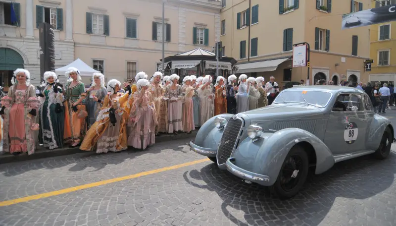 La partenza della Mille Miglia