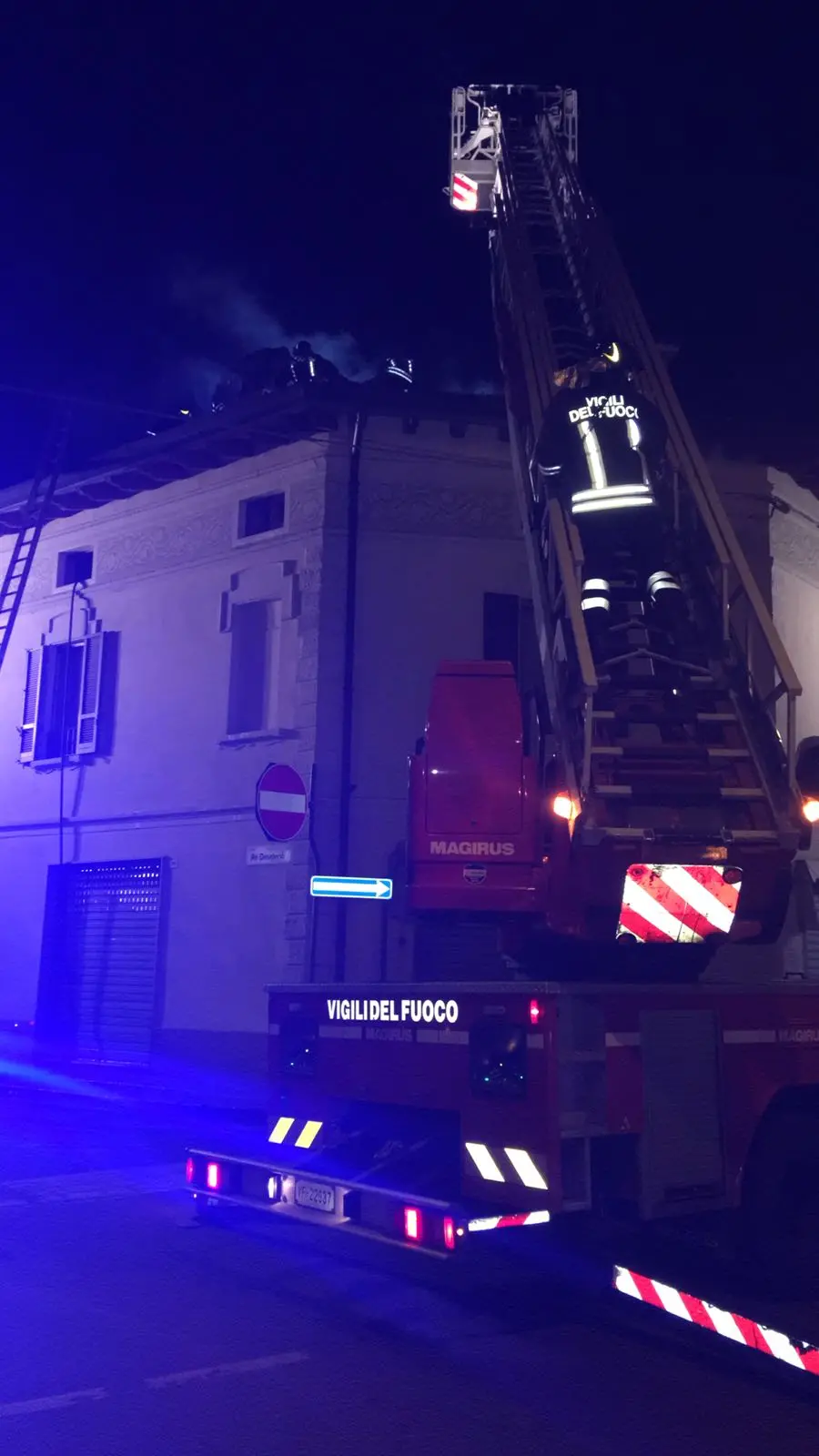 L'incendio di via Marconi a Leno