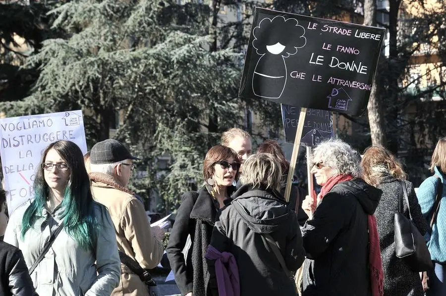 Orro marzo: la manifestazione lungo le vie della città