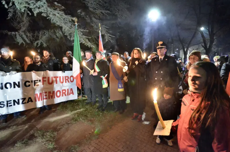 Fiaccolata per la memoria