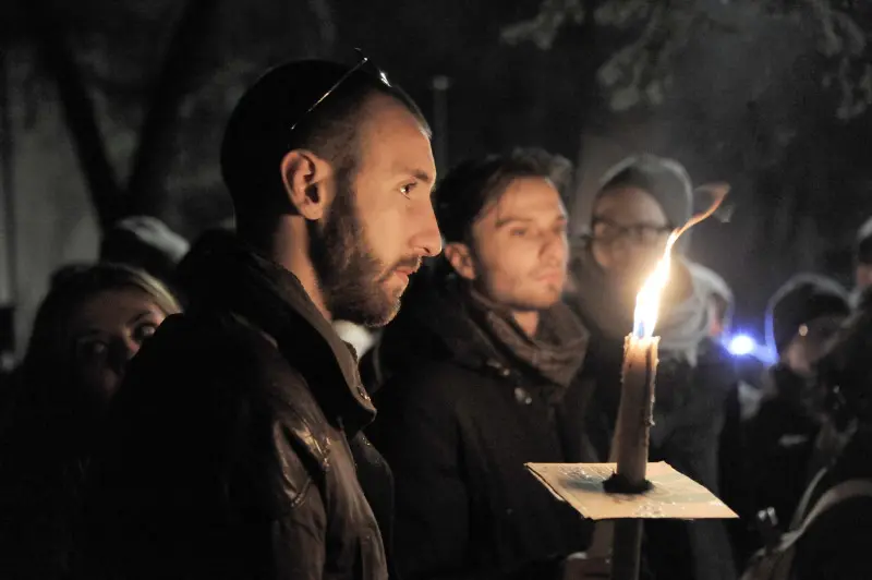 Fiaccolata per la memoria