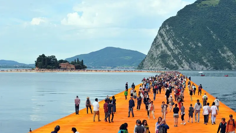 The Floating Piers - Foto Gabriele Strada /Neg © www.giornaledibrescia.it