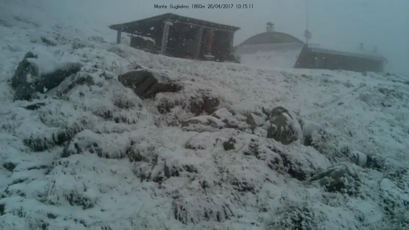 Neve a Ponte di Legno