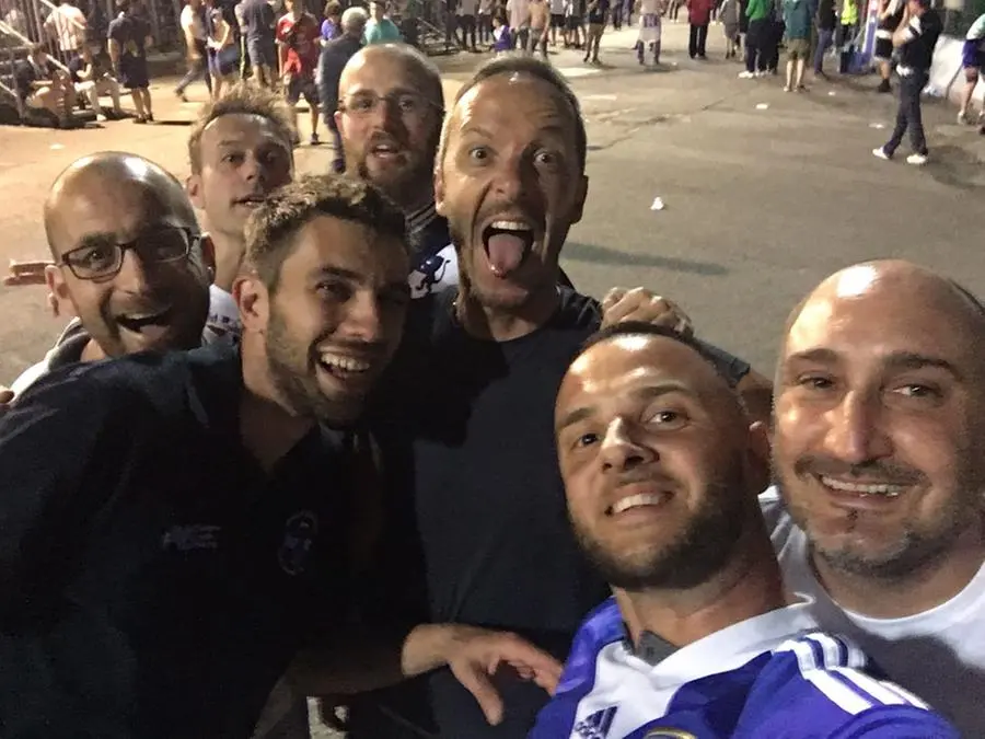 Festa e selfie sugli spalti del Rigamonti