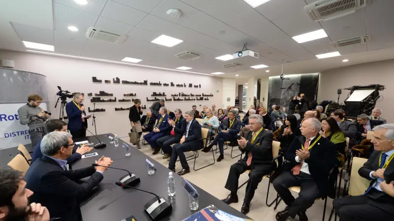 «Cristiani sotto tiro», le immagini dell'incontro