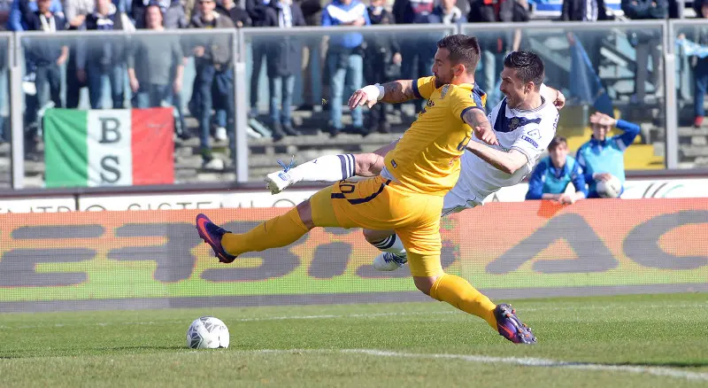 Il Brescia sconfitto nel derby col Verona