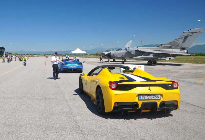 La Mille Miglia all'aerobase di Ghedi