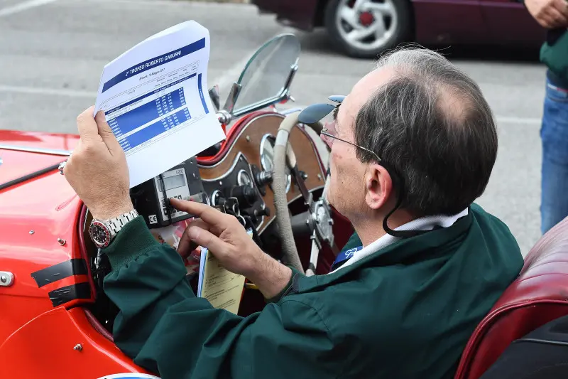 Mille Miglia, le verifiche tecniche al Brixia Forum