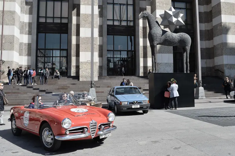 La partenza della 500miglia Touring