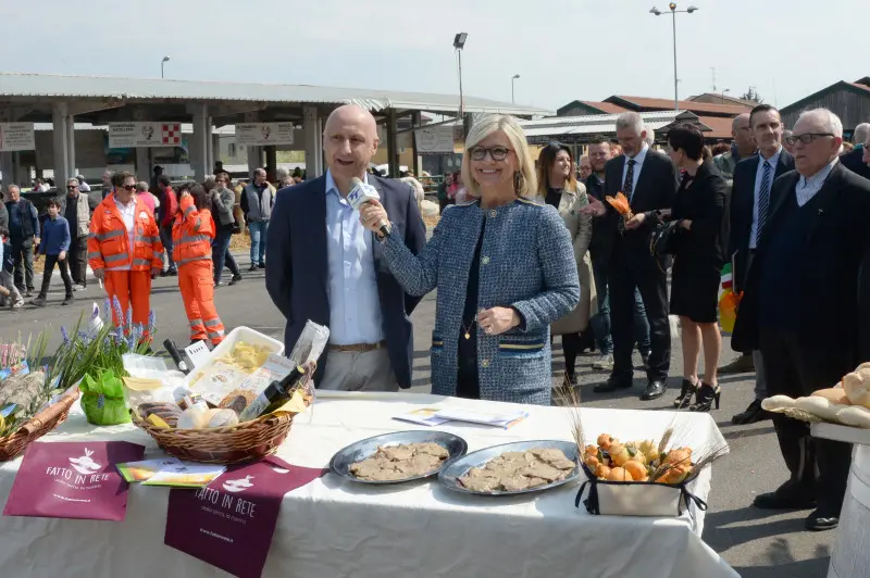 In piazza con noi a Lombardia Carne