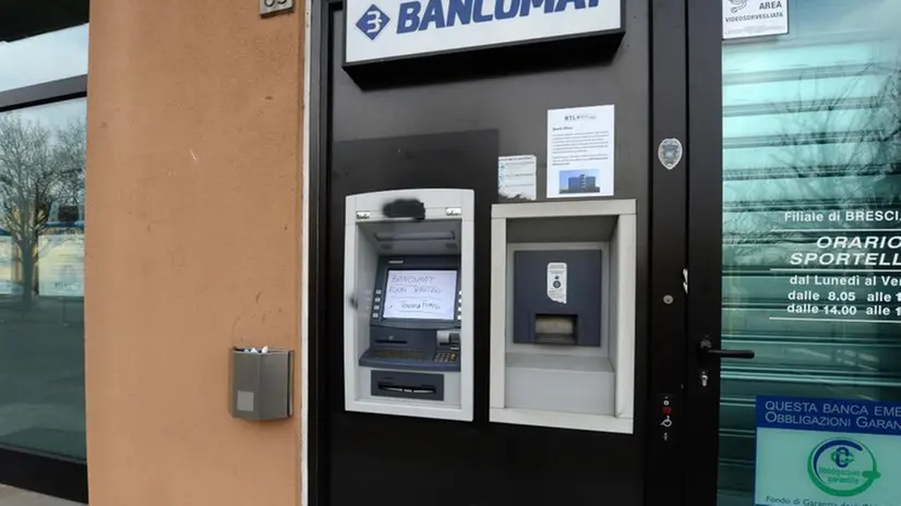 Assalto al bancomat via Buffalora a Brescia