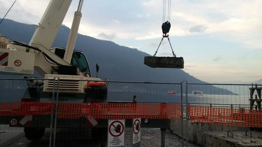 Le ancore di The Floating Piers a Sale Marasino