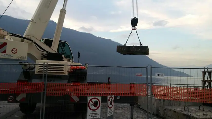 Le ancore di The Floating Piers a Sale Marasino