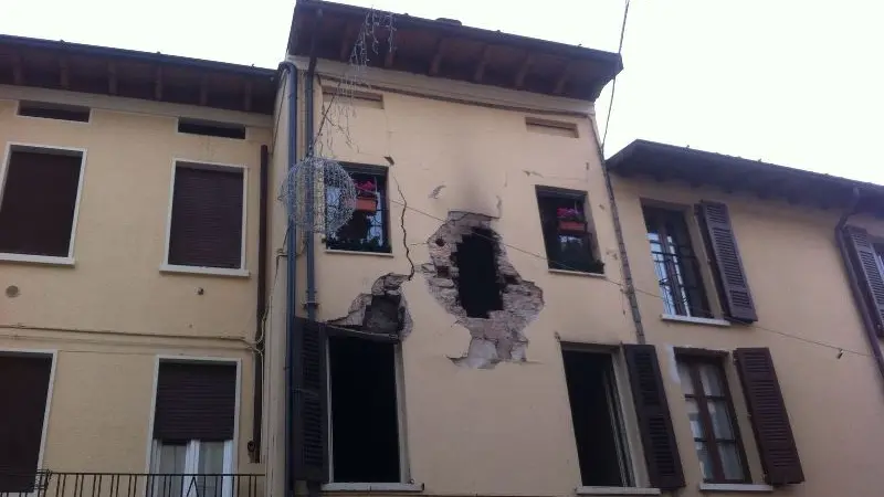 Scoppio in via Trento