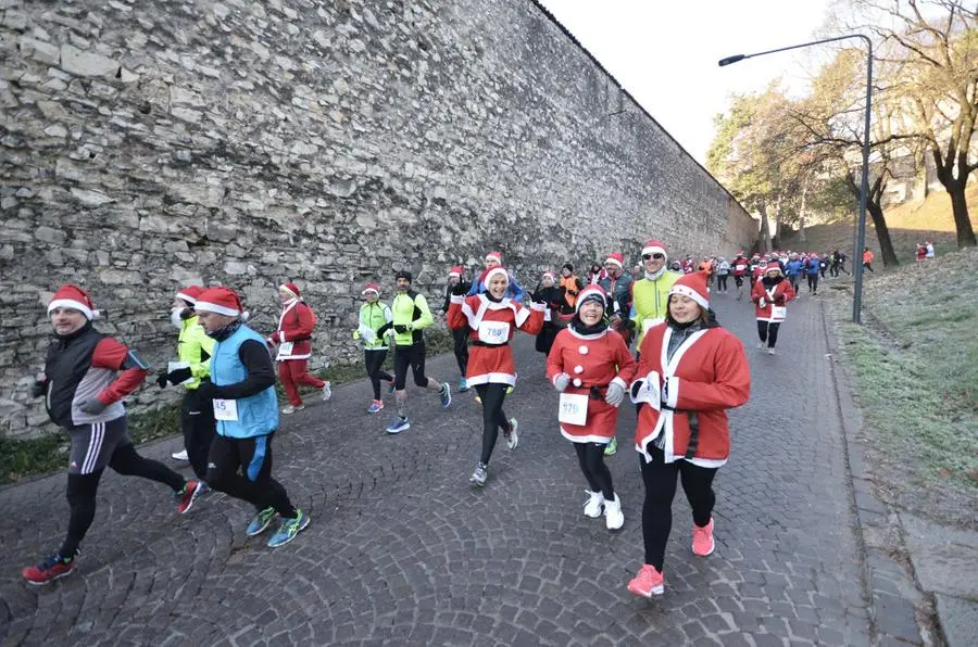 La corsa dei Babbi Natale